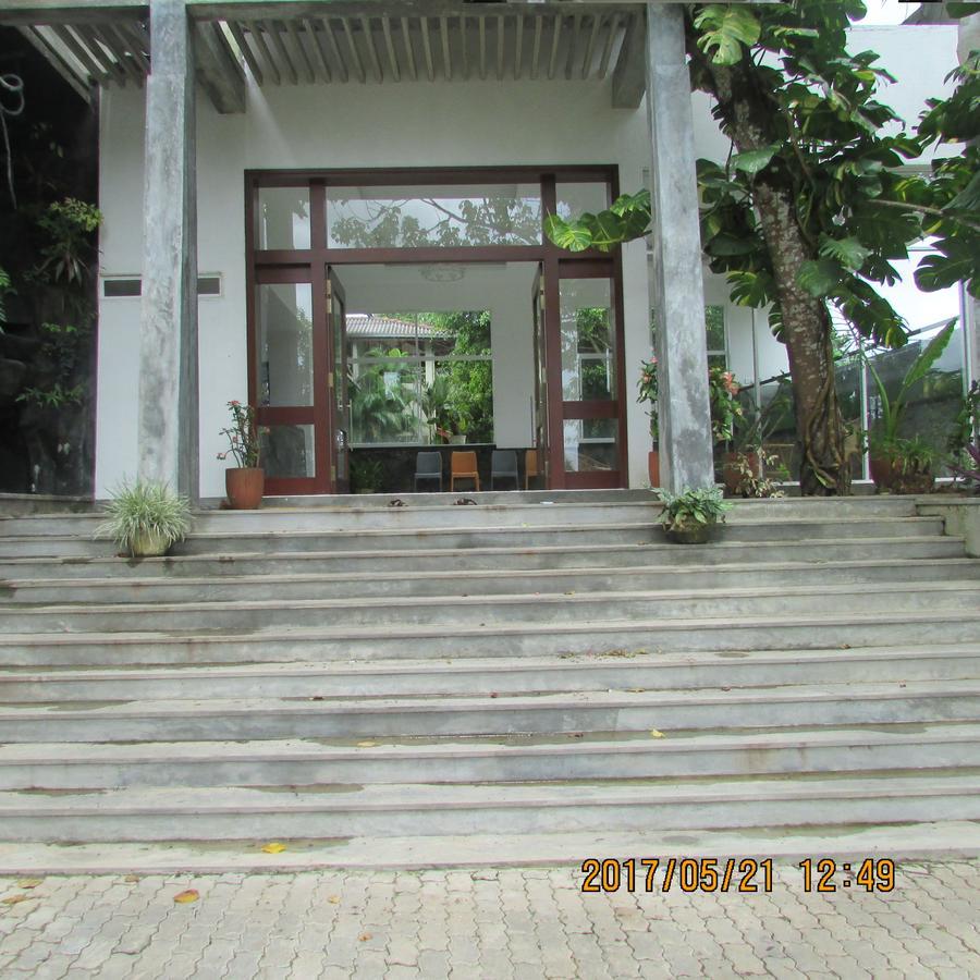 The Breeze Hotel Elpitiya  Exterior foto
